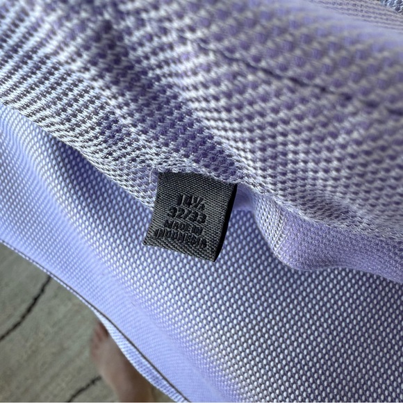 Men’s Calvin Klein Dress Shirt - Picture 7 of 7